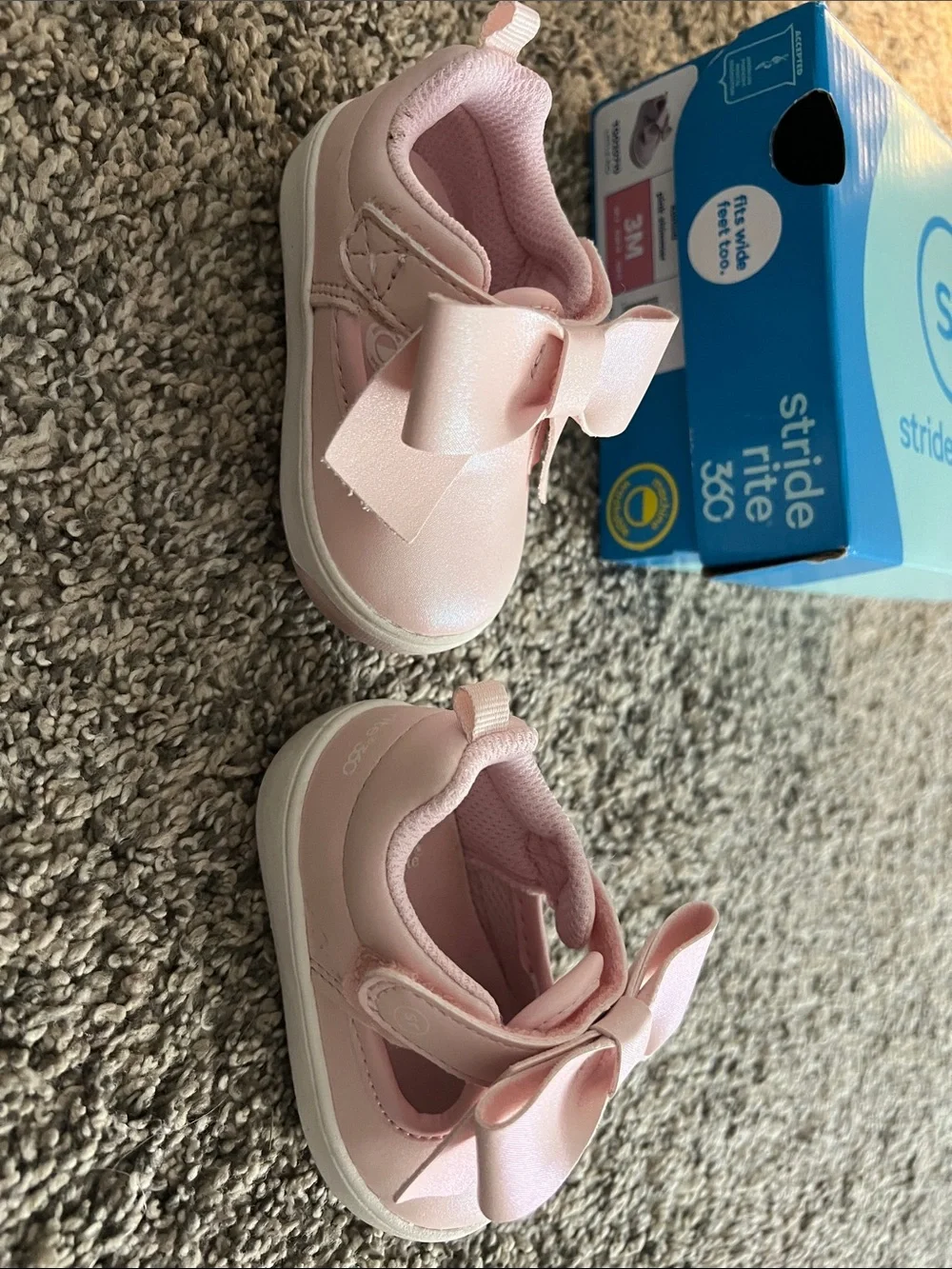 Stride Rite Light Pink Bow Baby Walker Shoes